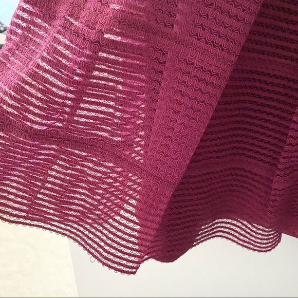 NWT Torrid Striped Mesh Flare Skirt Size 4 - Picture 4 of 4